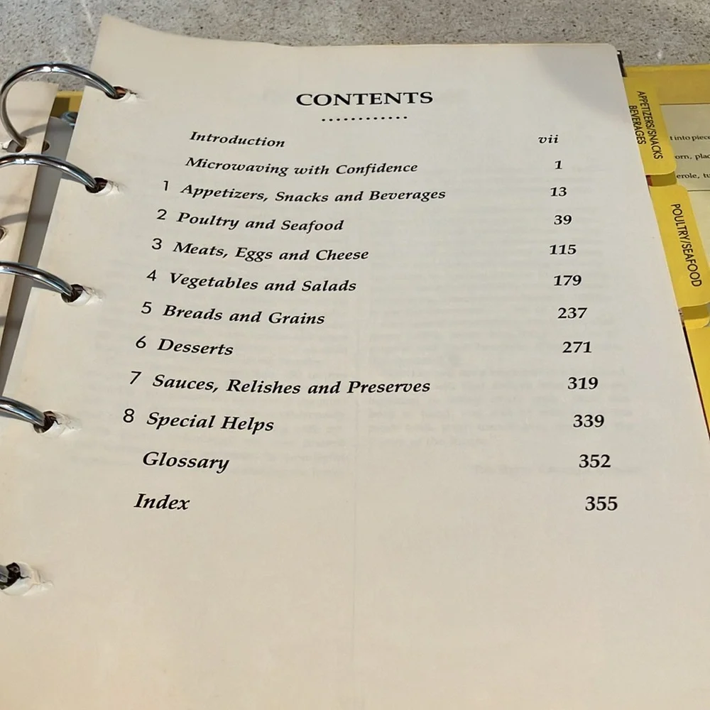 Vintage Betty Crocker's Microwave Cookbook 5-Ring
